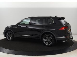 Volkswagen Tiguan Allspace 1.5 TSI R Line | Trekhaak | Camera | Full LED | Adaptive cruise | Virtual Cockpit | Park Assist |...
