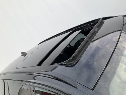 BMW 5 Serie Touring 530e xDrive M-sport HUD Laser Memory 4wielsturing Pano Business Edition Plus ActivLease financial lease