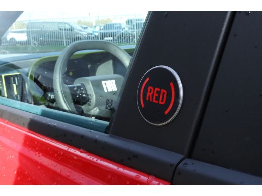 Fiat Grande Panda RED 11kW 44 kWh | Cruise Control | Carplay | Radio | Sensoren achter | Airco | Elektr. ramen ActivLease financial lease