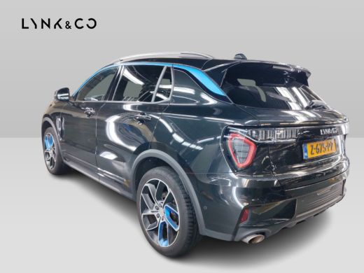 Lynk & Co 01 1.5 262PK PHEV Zwarte hemel 360&deg; StoelVerw. Panoramadak Plug-in ActivLease financial lease