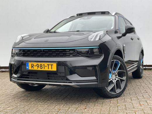 Lynk & Co 01 1.5 PHEV Pano.dak 360&deg; Cam Carplay Adapt.Cruise incl.BTW ActivLease financial lease