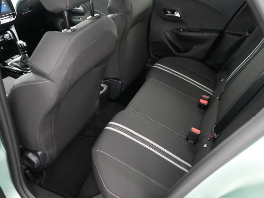 Opel Corsa YES | LED koplampen met LED dagrijverlichting | Licht- en regensensor | Parkeersensoren achter ActivLease financial lease