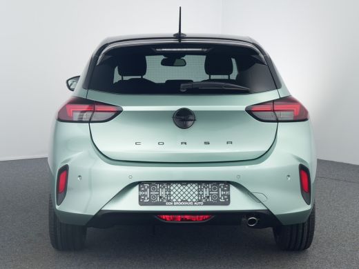 Opel Corsa YES | LED koplampen met LED dagrijverlichting | Licht- en regensensor | Parkeersensoren achter ActivLease financial lease