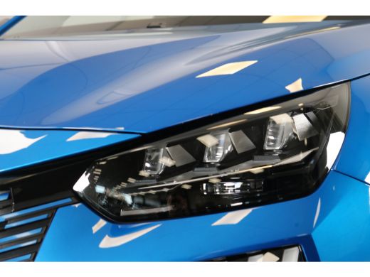 Peugeot 208 Hybrid 100 e-DCS6 GT | Panoramadak | Camera | PDC V+A | Verw. voorstoelen | LMV 17"| Keyless entr... ActivLease financial lease