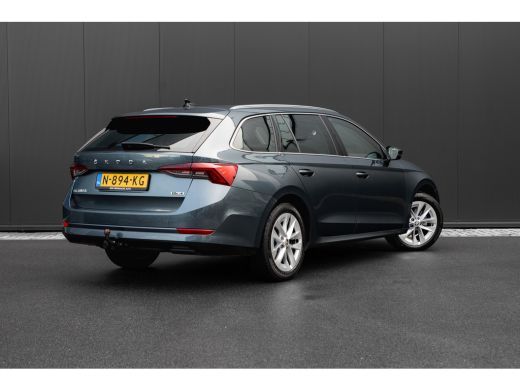 Skoda Octavia Combi 1.5 e-TSI Business Edition Plus | Trekhaak | Panoramadak | Voorruit verwarming | Carplay | ... ActivLease financial lease