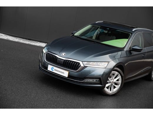 Skoda Octavia Combi 1.5 e-TSI Business Edition Plus | Trekhaak | Panoramadak | Voorruit verwarming | Carplay | ... ActivLease financial lease
