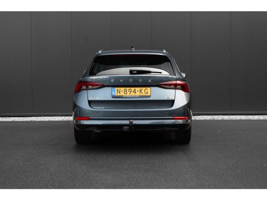 Skoda Octavia Combi 1.5 e-TSI Business Edition Plus | Trekhaak | Panoramadak | Voorruit verwarming | Carplay | ... ActivLease financial lease