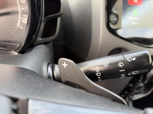 Toyota Aygo 1.0 VVT-i x-play ActivLease financial lease