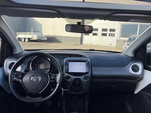 Toyota Aygo 1.0 VVT-i x-play limited cabrio ActivLease financial lease