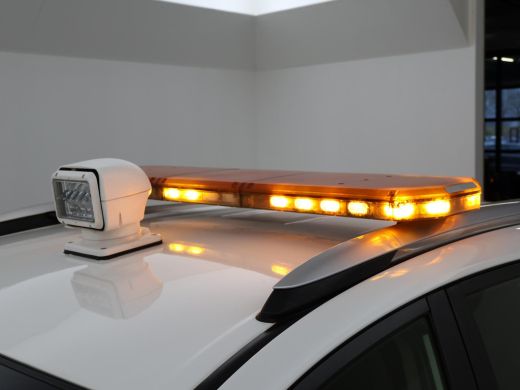 Toyota RAV4 2.5 HYBRID AWD 4WD DYNAMIC *INCL. BTW* DEALER ONDERHOUDEN 1e EIGENAAR + TREKHAAK 1650 KG ActivLease financial lease