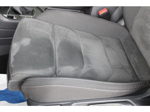 Volkswagen Tiguan Allspace 1.5 TSI Life Business 7p. | Adaptive cruise control | Stoel- en stuurverwarming | 7 persoons ! | ... ActivLease financial lease