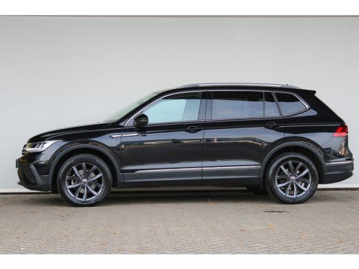 Volkswagen Tiguan Allspace 1.5 TSI Life Business 7p. | Adaptive cruise control | Stoel- en stuurverwarming | 7 persoons ! | ... ActivLease financial lease
