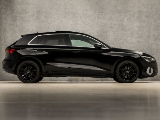 Audi A3 Sportback 30 TFSI Sport Automaat (SCHUIFDAK, BLACK EDITION, APPLE CARPLAY, GROOT NAVI, ADAPTIVE C... ActivLease financial lease