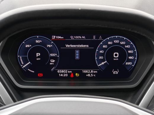 Audi Q4 e-tron 40 Launch edition Advanced Plus 77 kWh | Achterbank neerklapbaar | Achteruitrijcamera | Airco (au... ActivLease financial lease