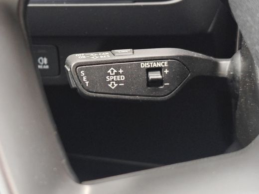 Audi Q4 e-tron 40 Launch edition Advanced Plus 77 kWh | Achterbank neerklapbaar | Achteruitrijcamera | Airco (au... ActivLease financial lease