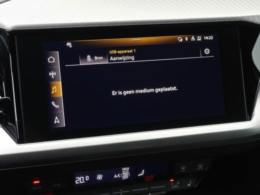 Audi Q4 e-tron 40 Launch edition Advanced Plus 77 kWh | Achterbank neerklapbaar | Achteruitrijcamera | Airco (au... ActivLease financial lease