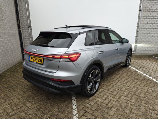 Audi Q4 e-tron 40 Launch edition Advanced Plus 77 kWh | Achterbank neerklapbaar | Achteruitrijcamera | Airco (au... ActivLease financial lease
