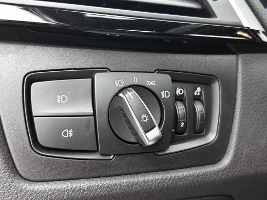 BMW 3 Serie Touring 318i M Sport Automaat Corporate / Panoramadak / Leder-sport / Camera / Navigatie / M-Spor... ActivLease financial lease