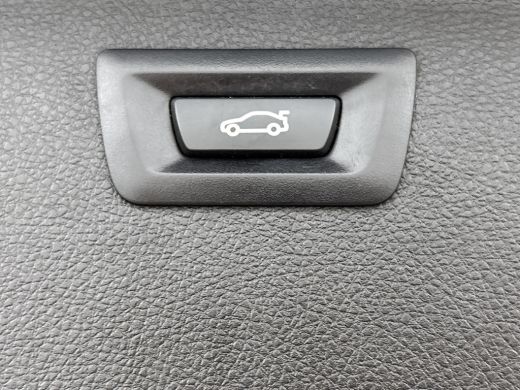 BMW 3 Serie Touring 318i M Sport Automaat Corporate / Panoramadak / Leder-sport / Camera / Navigatie / M-Spor... ActivLease financial lease