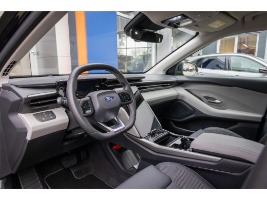 Ford Explorer Extended Range RWD 77 kWh | 360&deg; camera | Driver assistance pack | Elektrisch bedienbare achterkl... ActivLease financial lease