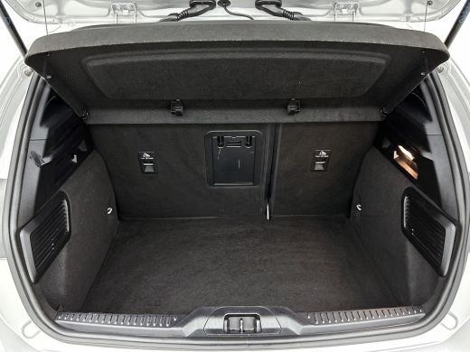 Ford Focus 1.5 Automaat 150PK Active X 5Drs. / Panorama dak / B&O Audio / Pdc.+Camera / Navigatie / Airco-ec... ActivLease financial lease