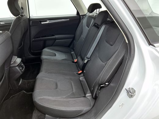 Ford Mondeo Wagon 2.0 Hybrid Titanium Automaat / Pdc.V+A / Navigatie /Radio-multimedia /  Airco-ecc. / Apk 12... ActivLease financial lease