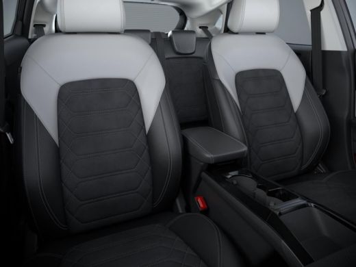 Ford Puma Gen-E Premium 44 kWh | Achteruitrijcamera | Apple Carplay/Android Auto|telefoonintegratie premium | Bui... ActivLease financial lease