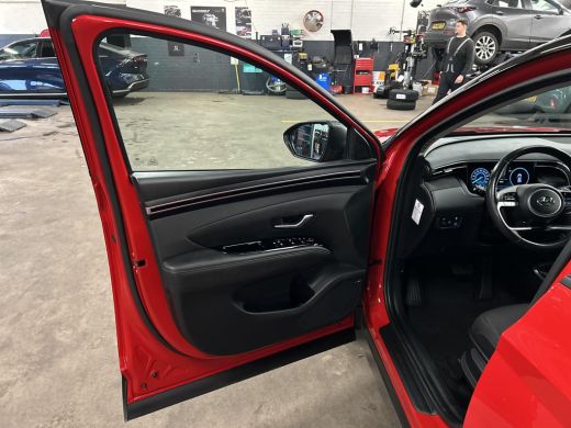 Hyundai Tucson 1.6 T-GDI HEV Comfort Smart | Achteruitrijcamera | Apple Carplay/Android Auto | Stoel/stuurverwar... ActivLease financial lease