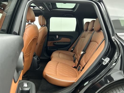 Mini Clubman 1.5 136Pk Automaat Cooper Edition / Panoramadak / Airco-ecc./ Navigatie / Leder / Xenon / Apk 08-... ActivLease financial lease