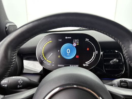 Mini Electric MINI Yours 135KW / 33 kWh Comfort plus / Driving Ass. / Leder / Navigatie / Pdc+Camera / Harman K... ActivLease financial lease
