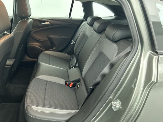 Opel Astra Sports Tourer 1.4T Automaat 146PK Elegance / Pdc+Camera / Airco / Radio-Multimedia Dab. / Navigat... ActivLease financial lease