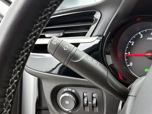 Opel Corsa 1.2 Edition / Trekhaak / Distributie bij 104dkm.vervangen / Airco / Pdc. / Navigatie / Edition+Li... ActivLease financial lease