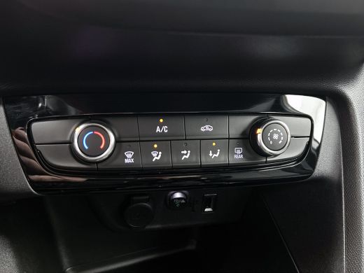 Opel Corsa 1.2 Edition / Trekhaak / Distributie bij 104dkm.vervangen / Airco / Pdc. / Navigatie / Edition+Li... ActivLease financial lease