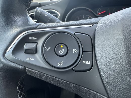 Opel Grandland X 1.2 130PK Turbo Ultimate AUTOMAAT | AGR-COMFORT STOELEN| VOORSTOEL VERWARMING/VENTILATIE| STUUR-,... ActivLease financial lease