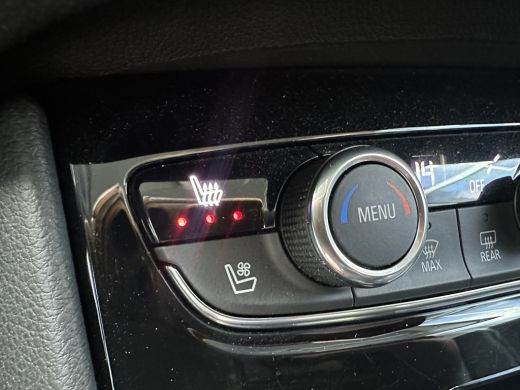 Opel Grandland X 1.2 130PK Turbo Ultimate AUTOMAAT | AGR-COMFORT STOELEN| VOORSTOEL VERWARMING/VENTILATIE| STUUR-,... ActivLease financial lease