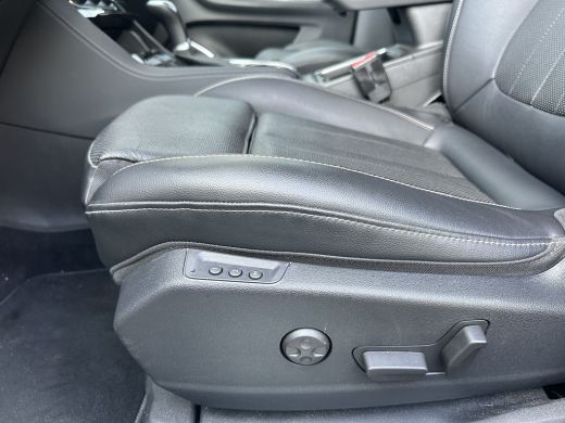 Opel Grandland X 1.2 130PK Turbo Ultimate AUTOMAAT | AGR-COMFORT STOELEN| VOORSTOEL VERWARMING/VENTILATIE| STUUR-,... ActivLease financial lease