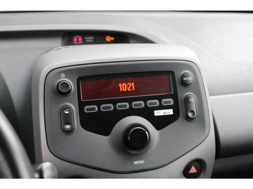 Peugeot 108 1.0 e-VTi Active | Airconditioning | Bluetooth | Mistlampen | LED | 37.500km | ActivLease financial lease