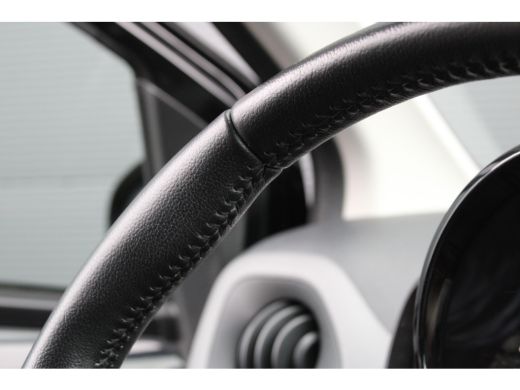 Peugeot 108 1.0 e-VTi Active | Airconditioning | Bluetooth | Mistlampen | LED | 37.500km | ActivLease financial lease