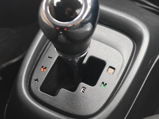 Peugeot 108 1.0 e-VTi Active Automaat | Airco | Bestuurdersstoel in hoogte verstelbaar | Bluetooth telefoonvo... ActivLease financial lease