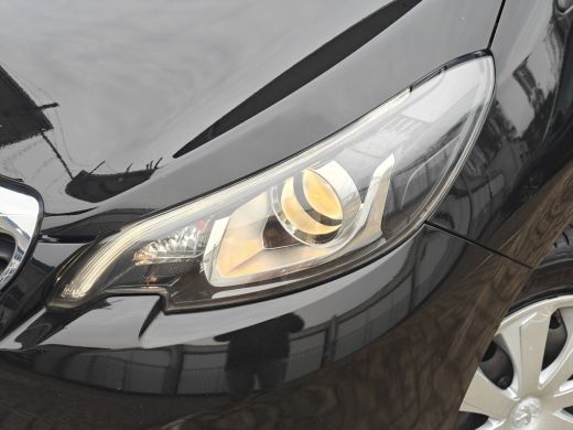 Peugeot 108 1.0 e-VTi Active Automaat | Airco | Bestuurdersstoel in hoogte verstelbaar | Bluetooth telefoonvo... ActivLease financial lease