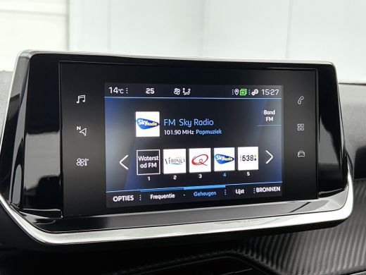 Peugeot 2008 1.5 HDi Blue Active / Trekhaak / Airco-ecc./ Camera / Navigatie / Radio multimedia / Apk 12-26 ActivLease financial lease