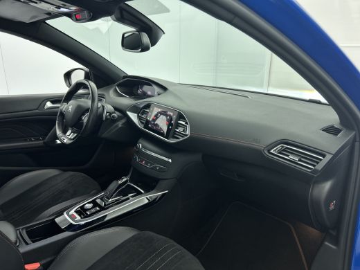 Peugeot 308 SW 1.2 131PK GT Automaat / Distributie vv.bij 102.000KM / Trekhaak / 1/2 Leder / Pdc+Camera / Nav... ActivLease financial lease