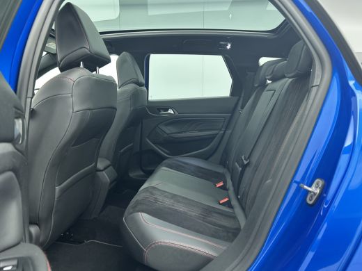 Peugeot 308 SW 1.2 131PK GT Automaat / Distributie vv.bij 102.000KM / Trekhaak / 1/2 Leder / Pdc+Camera / Nav... ActivLease financial lease