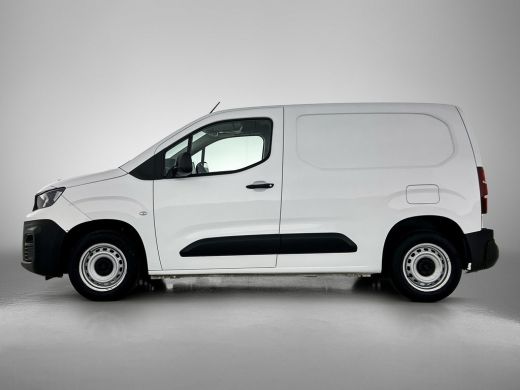 Peugeot Partner 1.2 Benzine 111PK Euro6 *Distributie bij 43Dkm. vervangen* Premium / Airco / Navigatie / Schuifde... ActivLease financial lease