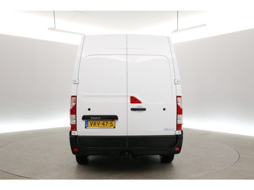 Renault Master T33 2.3 dCi 146PK L2H2 | Airco | Camera | Cruise | 3-Zits | Trekh. | Navi | Stoelverw. ActivLease financial lease