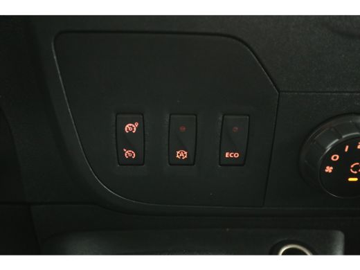 Renault Master T35 2.3 dCi 146PK L2H2 | Airco | 2xSchuifdeur | 3-Zits | Trekh. | Cruise | Camera ActivLease financial lease