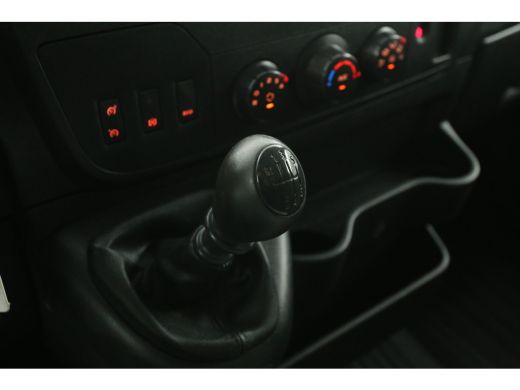 Renault Master T35 2.3 dCi 146PK L2H2 | Airco | 2xSchuifdeur | 3-Zits | Trekh. | Cruise | Camera ActivLease financial lease