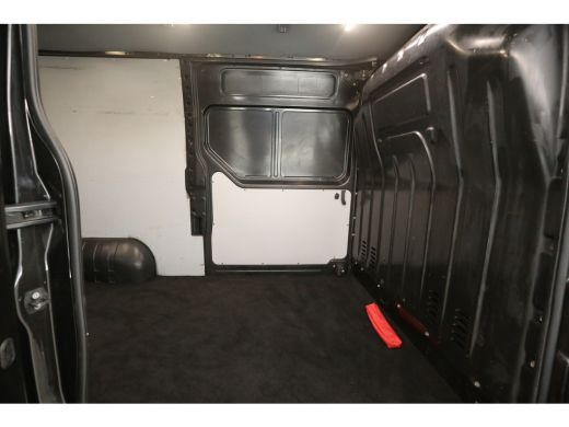 Renault Master T35 2.3 dCi 146PK L2H2 | Airco | 2xSchuifdeur | 3-Zits | Trekh. | Cruise | Camera ActivLease financial lease