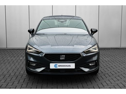 Seat Leon FR Business - eHybrid | Trekhaak | Black Pakket | 18'' LMV | ACC | Achteruitrijcamera | 4 jaar ga... ActivLease financial lease