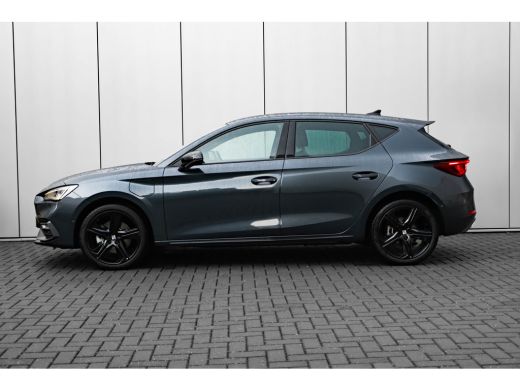 Seat Leon FR Business - eHybrid | Trekhaak | Black Pakket | 18'' LMV | ACC | Achteruitrijcamera | 4 jaar ga... ActivLease financial lease